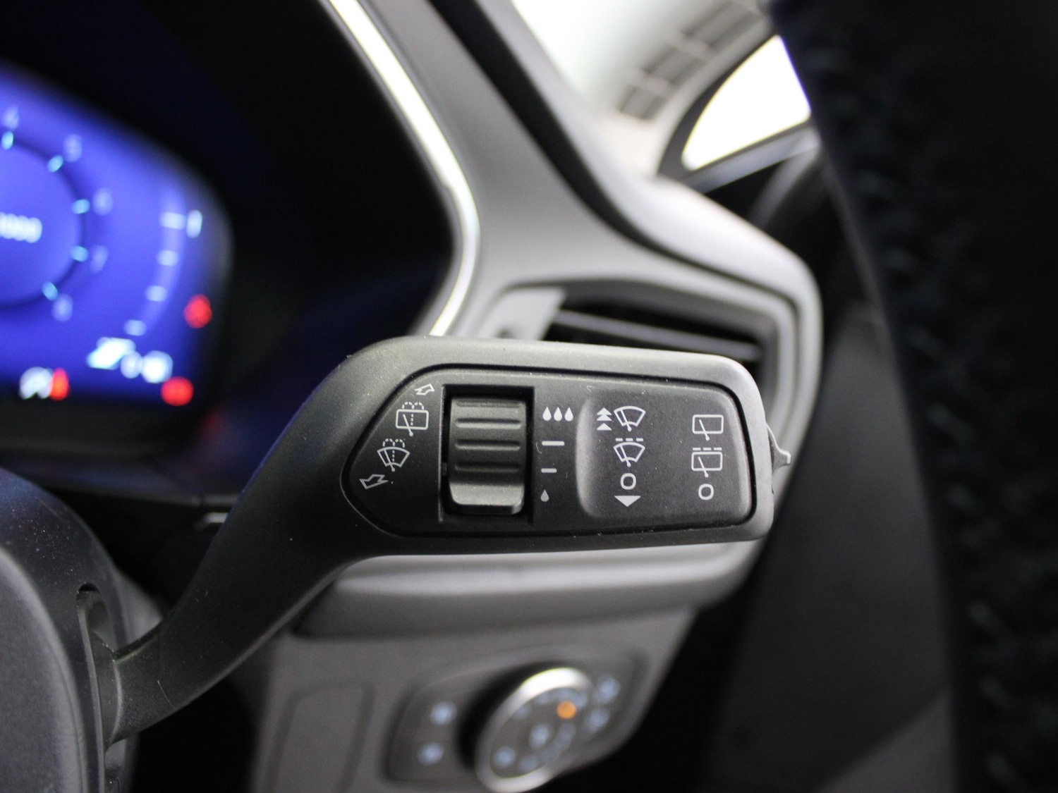 Used Ford Focus 2023 for sale - 76789733: Photo 30