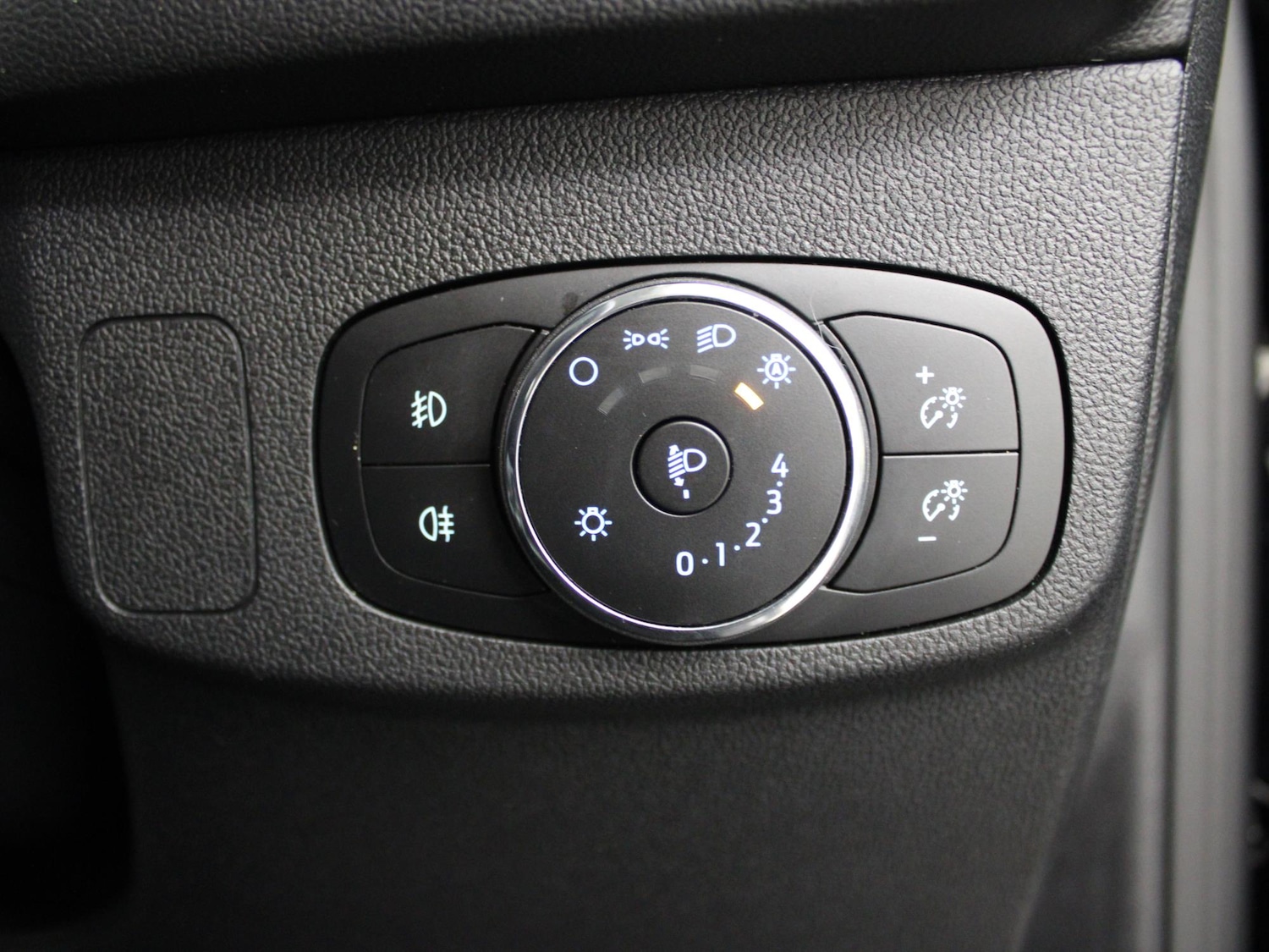 Used Ford Focus 2023 for sale - 76789733: Photo 31