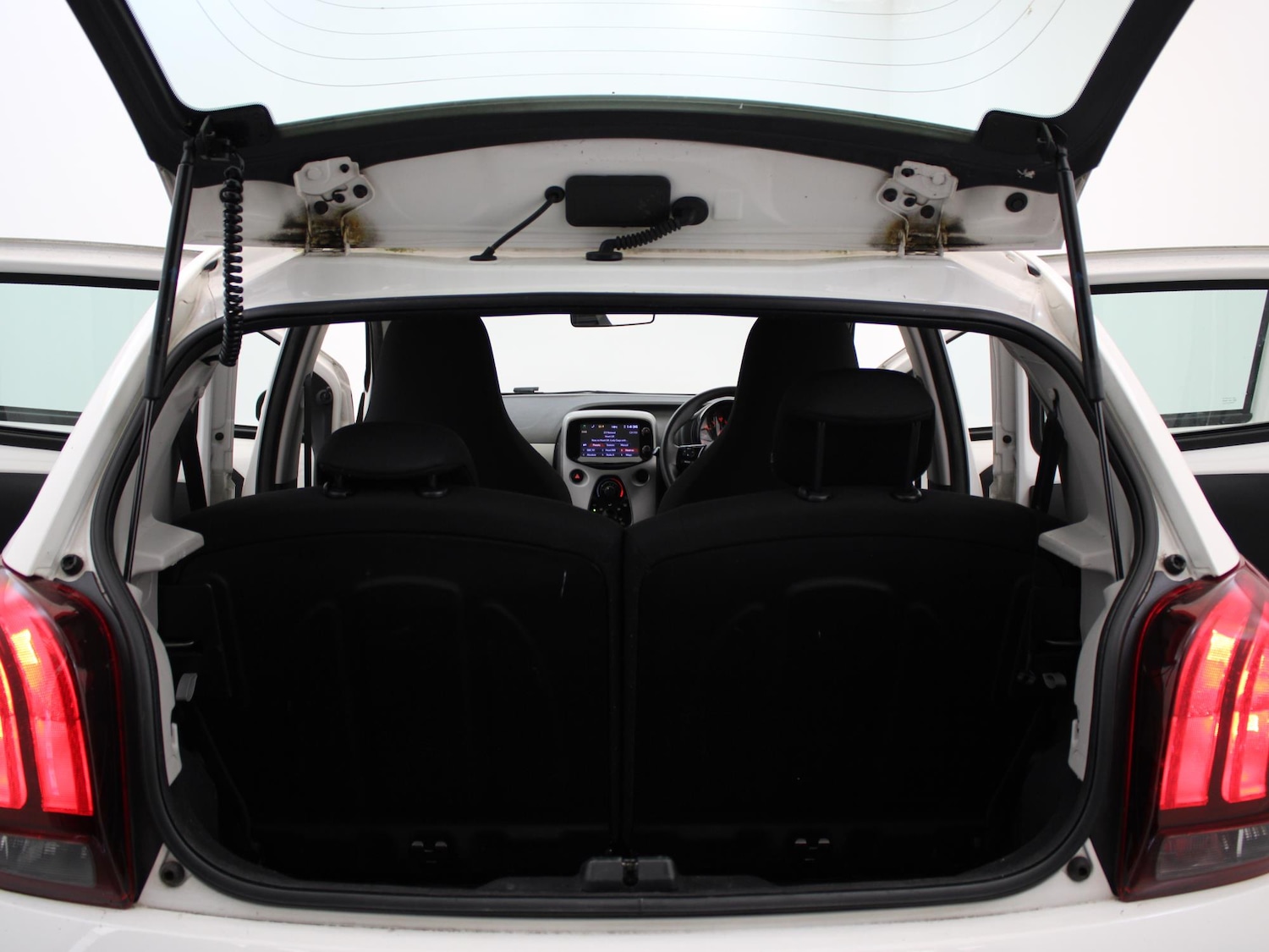 Vehicle 28