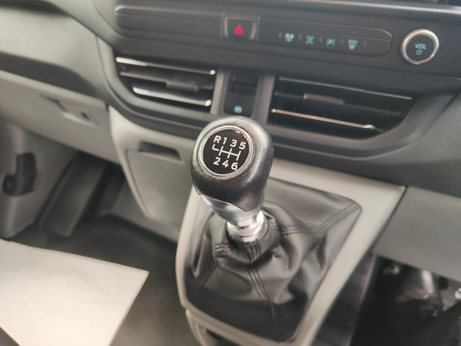 Used Ford Transit Custom 2024 for sale - 77444092: Photo 20