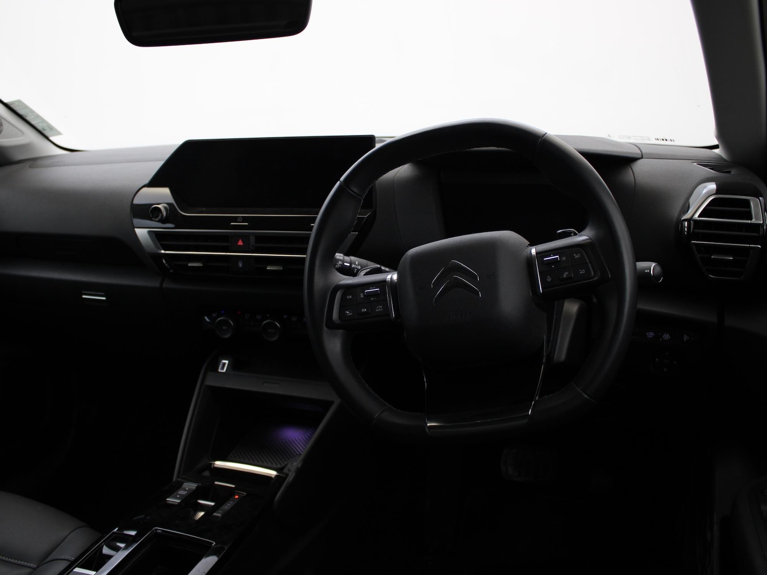 Used Citroen C4 2023 for sale - 77348321: Photo 11