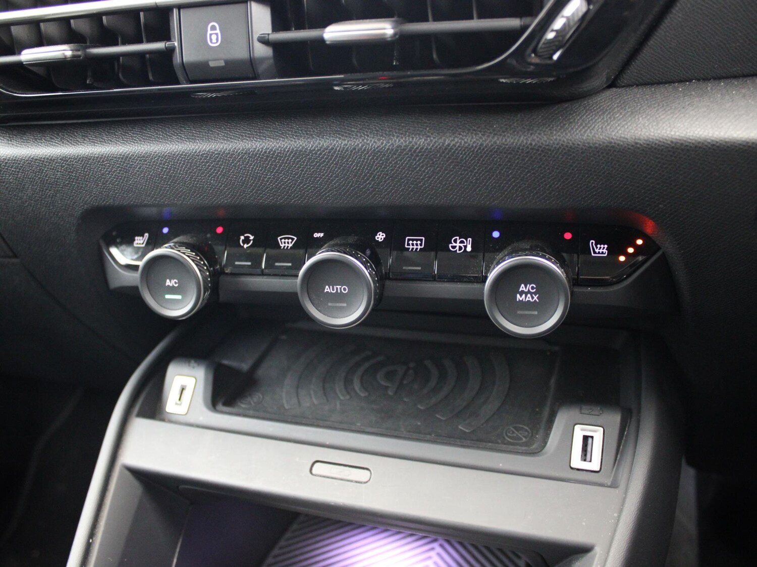 Used Citroen C4 2023 for sale - 77348321: Photo 20