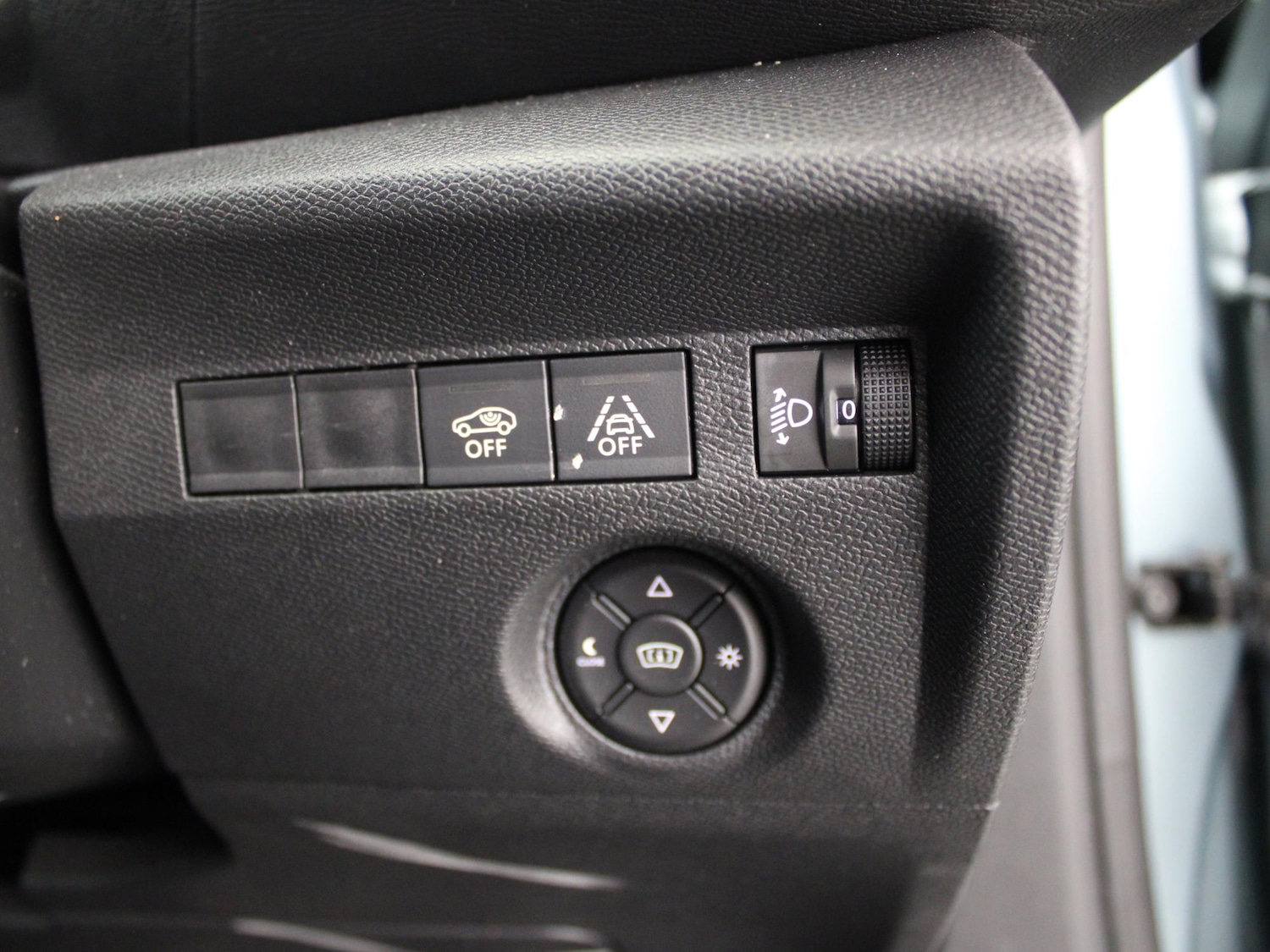 Used Citroen C4 2023 for sale - 77348321: Photo 25