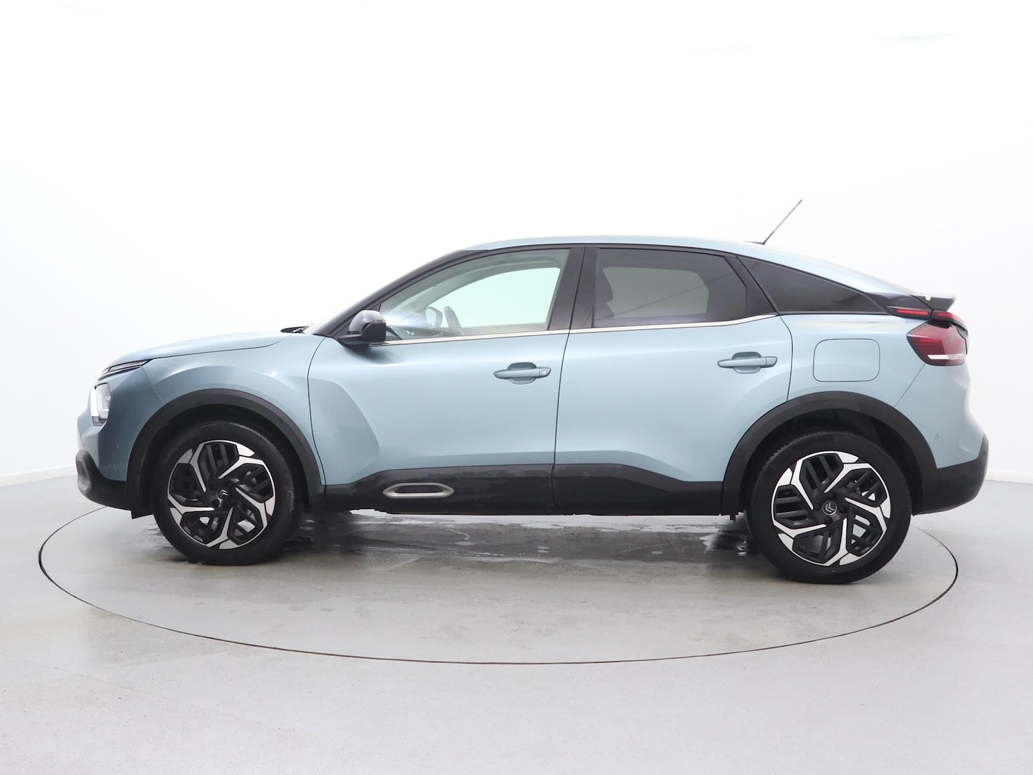 Used Citroen C4 2023 for sale - 77348321: Photo 4