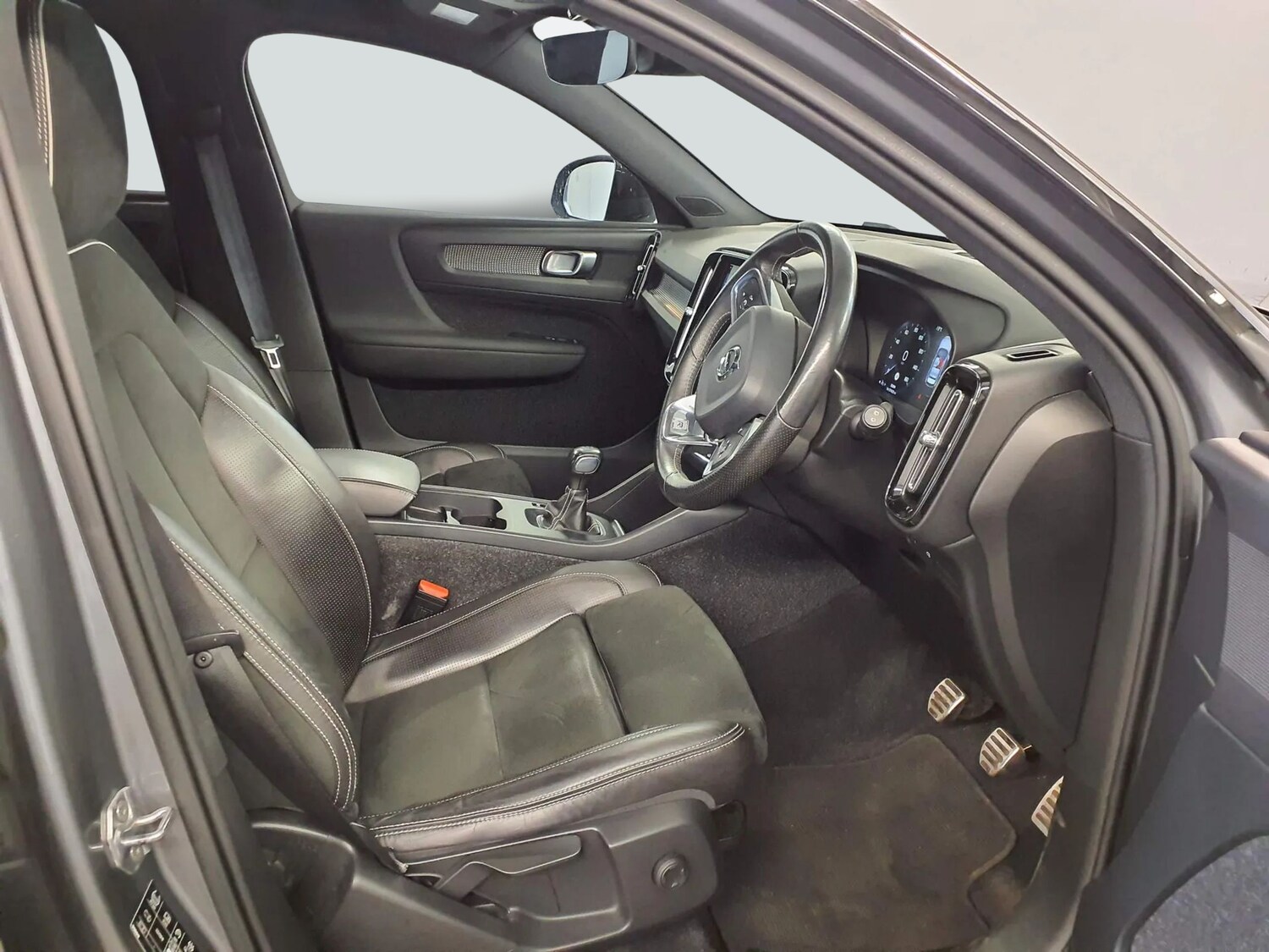 Used Volvo XC40 2019 for sale - 76373994: Photo 10