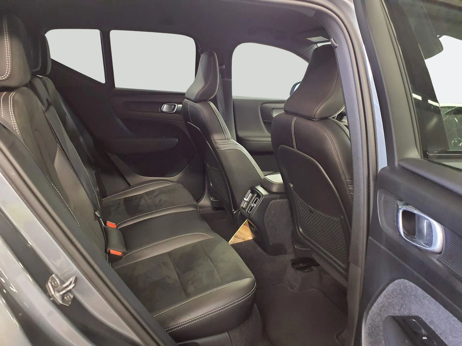 Used Volvo XC40 2019 for sale - 76373994: Photo 8