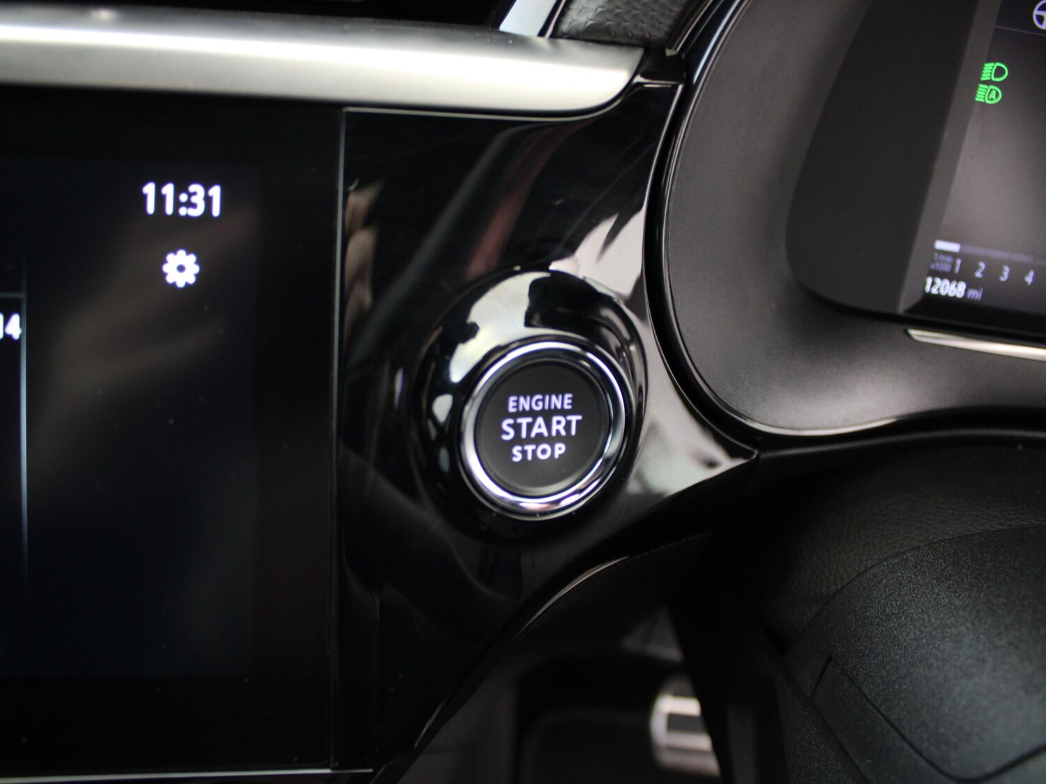 Used Vauxhall Corsa 2023 for sale - 76553550: Photo 18