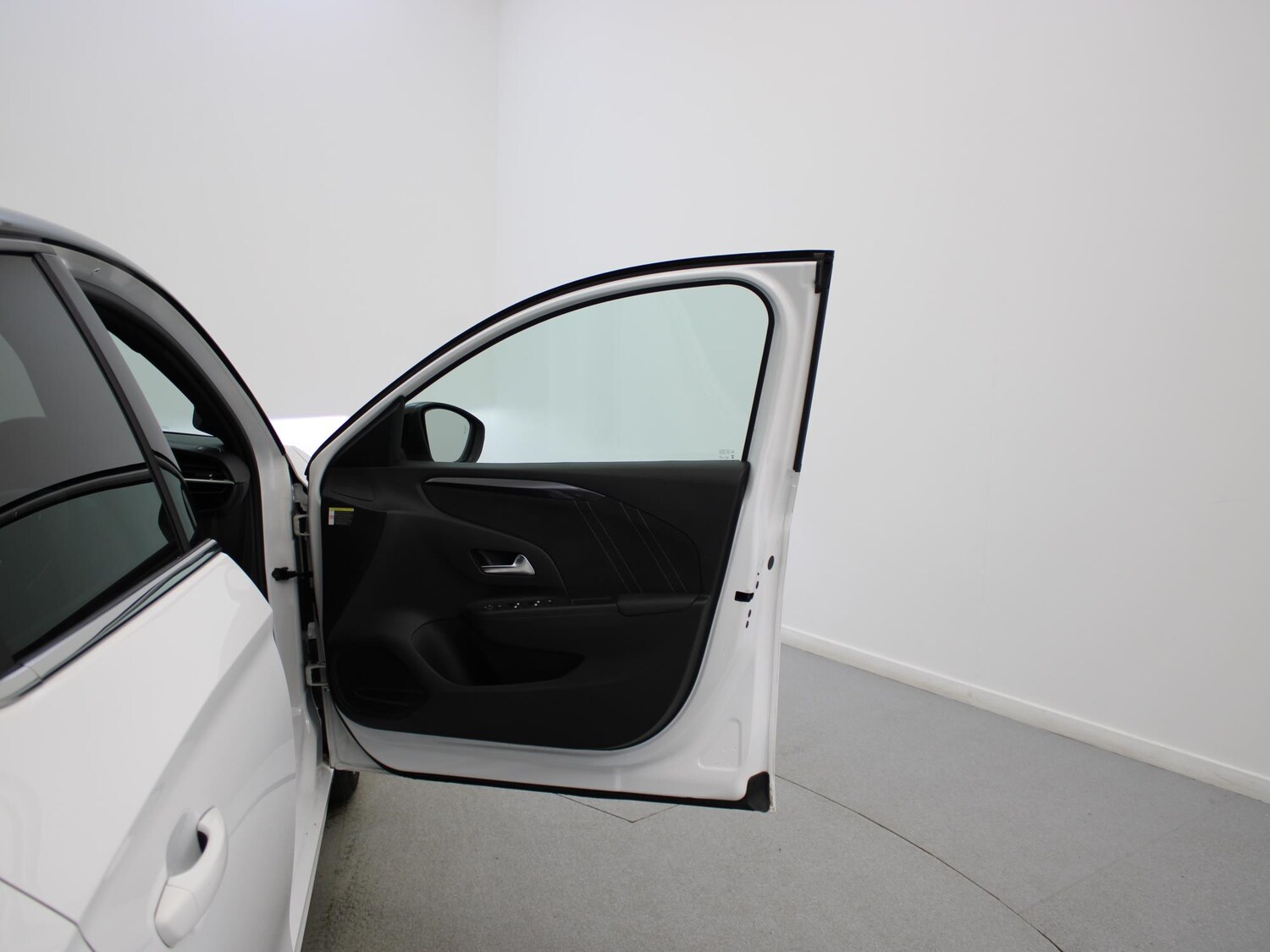 Used Vauxhall Corsa 2023 for sale - 76553550: Photo 37