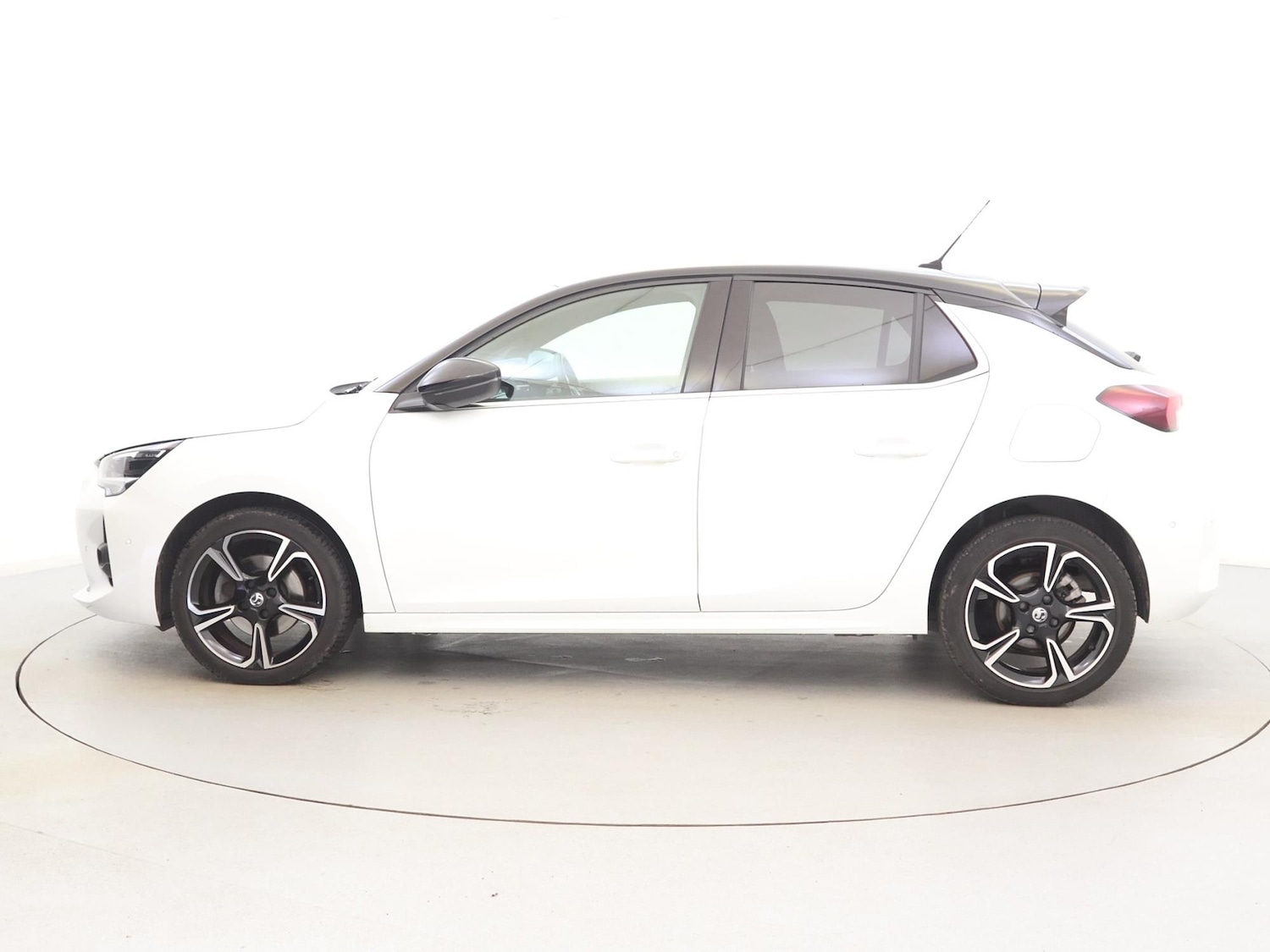 Used Vauxhall Corsa 2023 for sale - 76553550: Photo 4