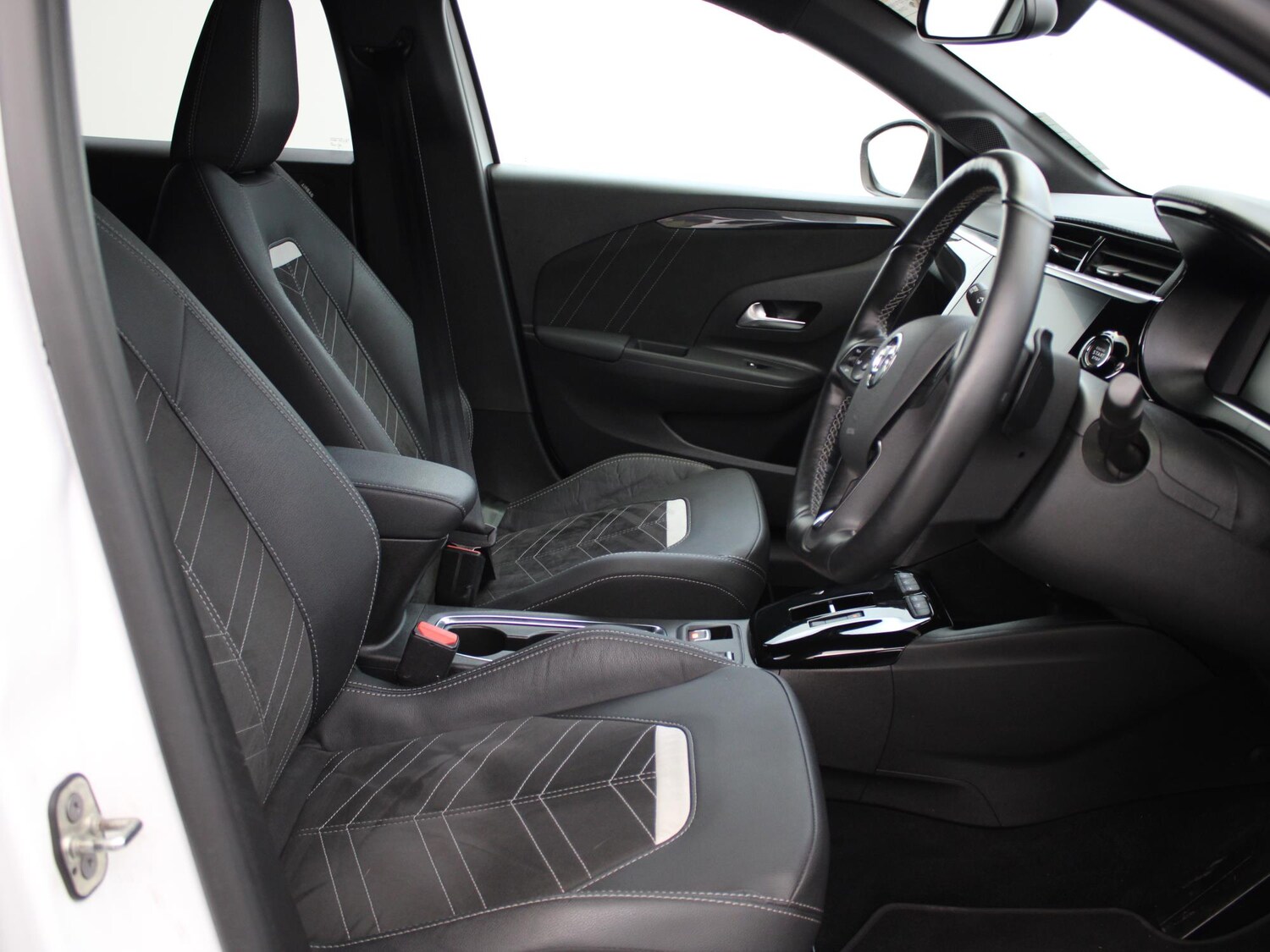 Used Vauxhall Corsa 2023 for sale - 76553550: Photo 9