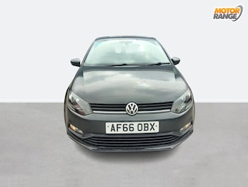 Used Volkswagen Polo 2016 for sale - 79037571: Photo