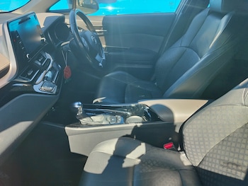Used Toyota C-HR 2021 for sale - 79381426: Photo