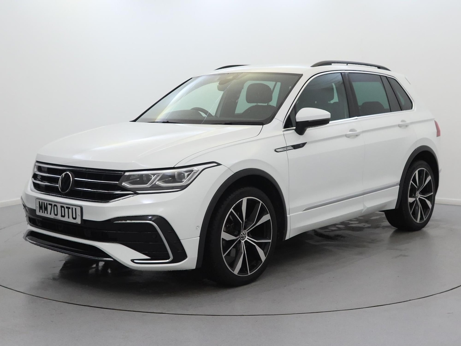 Used Volkswagen Tiguan 2020 for sale - 75611568: Photo 3