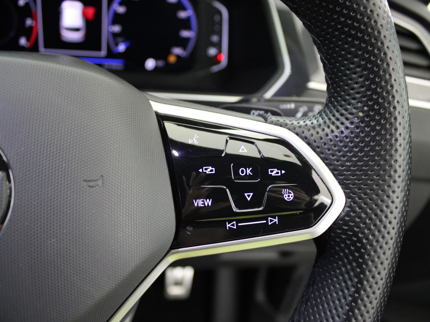 Used Volkswagen Tiguan 2020 for sale - 75611568: Photo 30