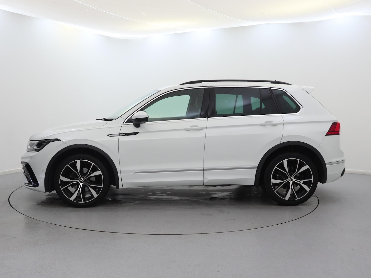 Used Volkswagen Tiguan 2020 for sale - 75611568: Photo 4
