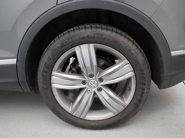 Used Volkswagen Tiguan 2018 for sale - 75651069: Photo 49