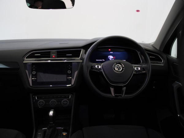 Used Volkswagen Tiguan 2018 for sale - 75651069: Photo 92