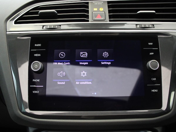 Used Volkswagen Tiguan 2018 for sale - 75651069: Photo 95