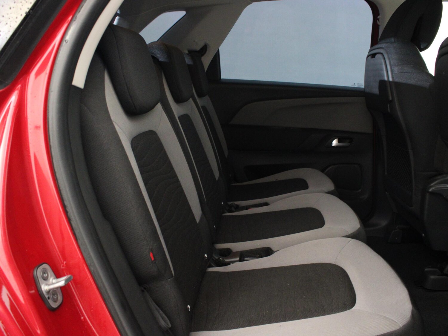 Used Citroen C4 Picasso 2015 for sale - 77742134: Photo 12