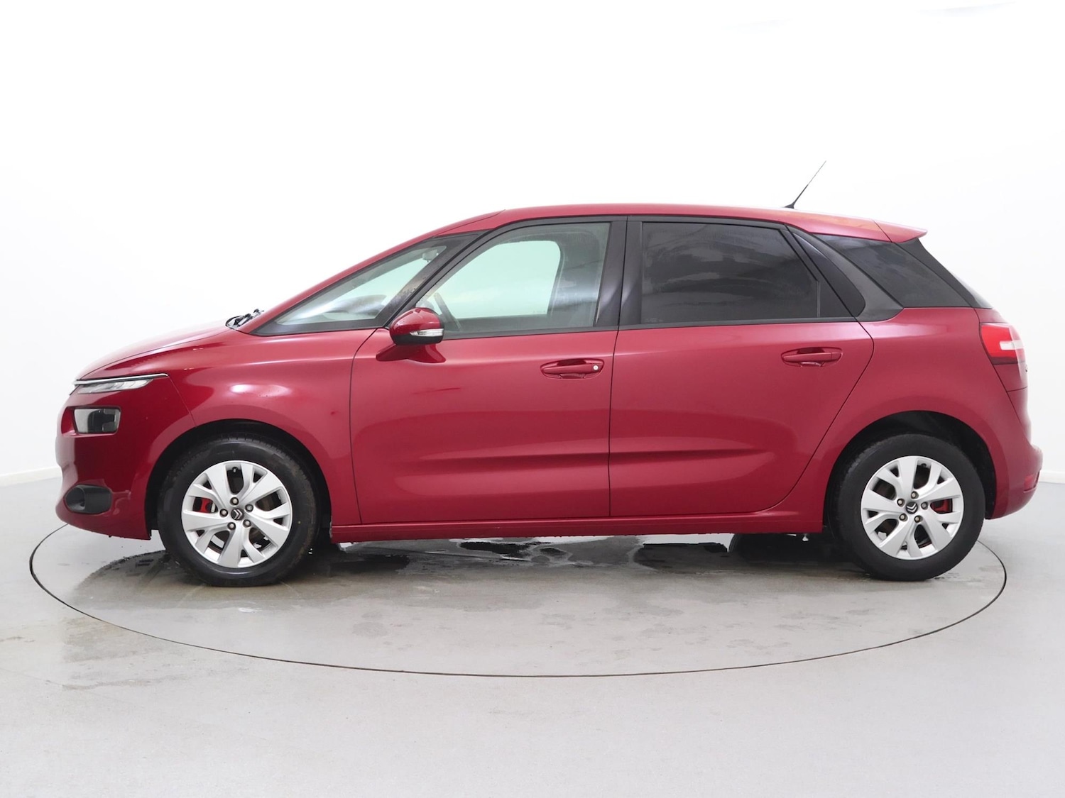 Used Citroen C4 Picasso 2015 for sale - 77742134: Photo 4