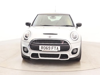 Used MINI Hatch 2019 for sale - 77973298: Photo