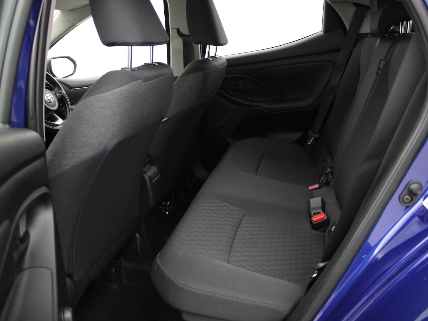 Used Toyota Yaris 2022 for sale - 77398058: Photo 11