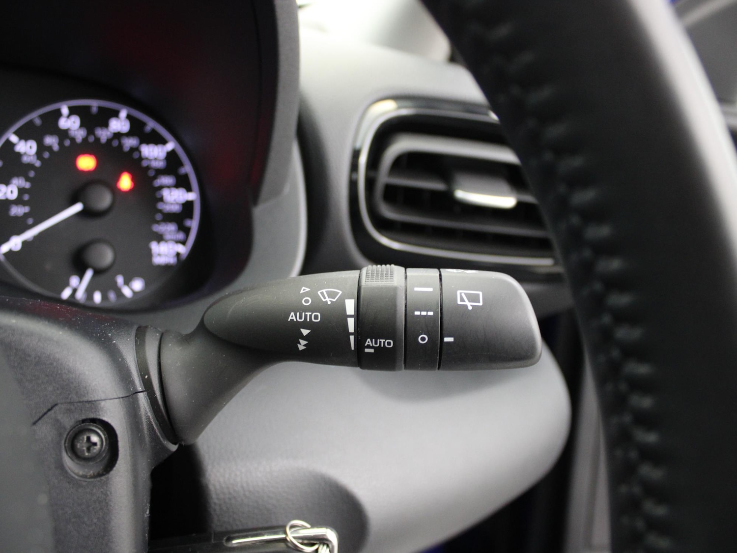 Used Toyota Yaris 2022 for sale - 77398058: Photo 30