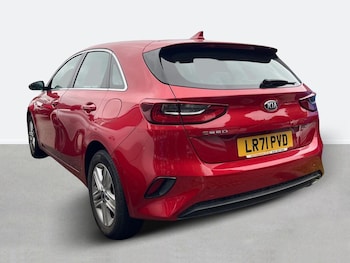 Used Kia Ceed 2021 for sale - 75215889: Photo