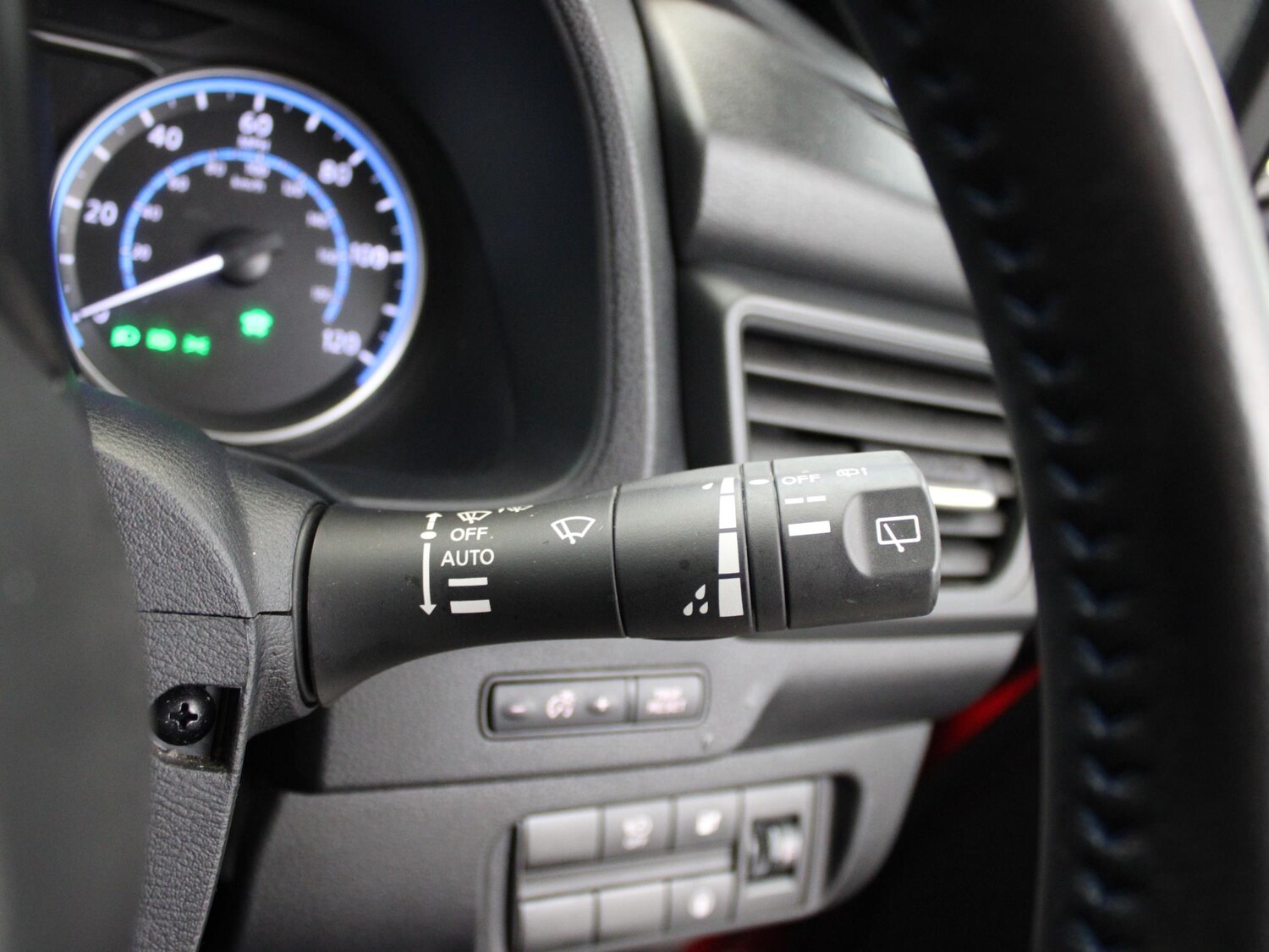 Used Nissan Leaf 2023 for sale - 77240087: Photo 31