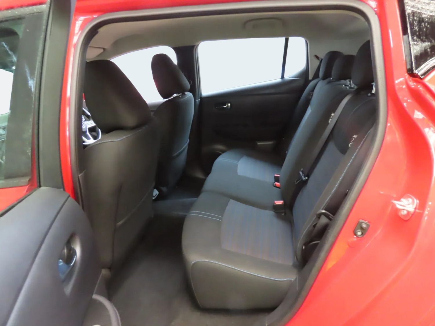 Used Nissan Leaf 2023 for sale - 77240087: Photo 8