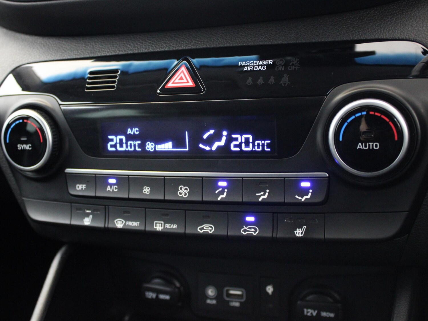 Used Hyundai TUCSON 2019 for sale - 77706875: Photo 29