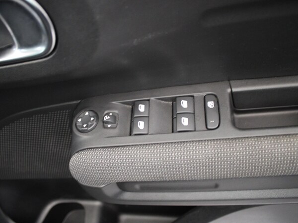 Used Citroen C3 Aircross 2023 for sale - 75461295: Photo 28