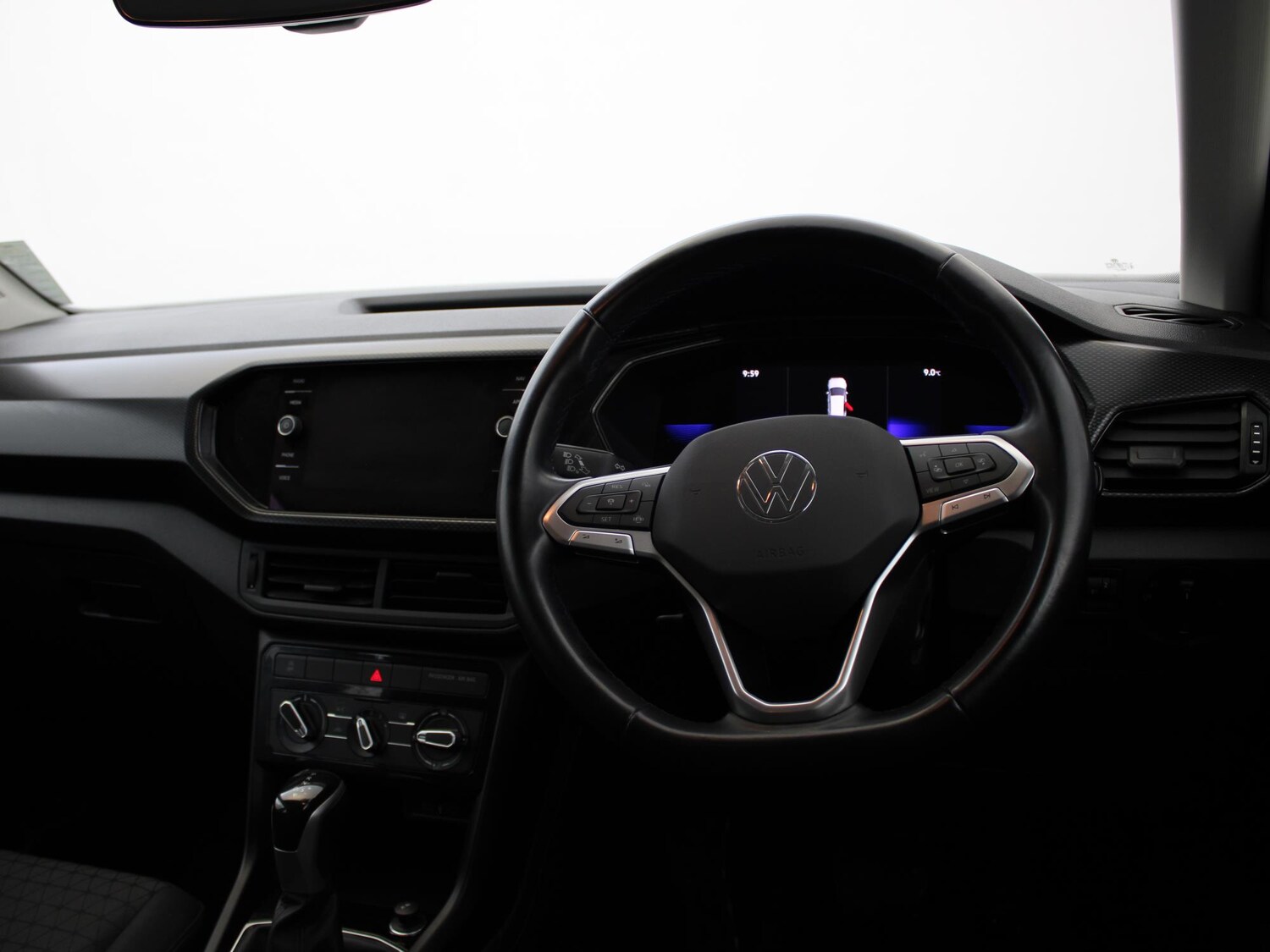 Used Volkswagen T-Cross 2022 for sale - 77158890: Photo 15