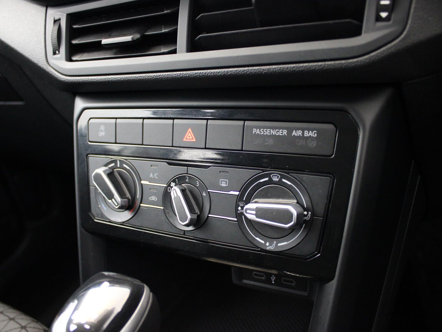 Used Volkswagen T-Cross 2022 for sale - 77158890: Photo 26