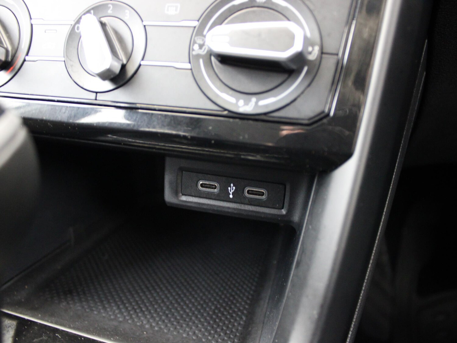 Used Volkswagen T-Cross 2022 for sale - 77158890: Photo 27