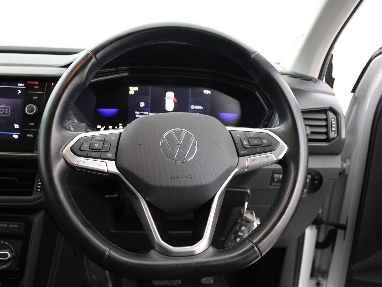 Used Volkswagen T-Cross 2022 for sale - 77158890: Photo 29