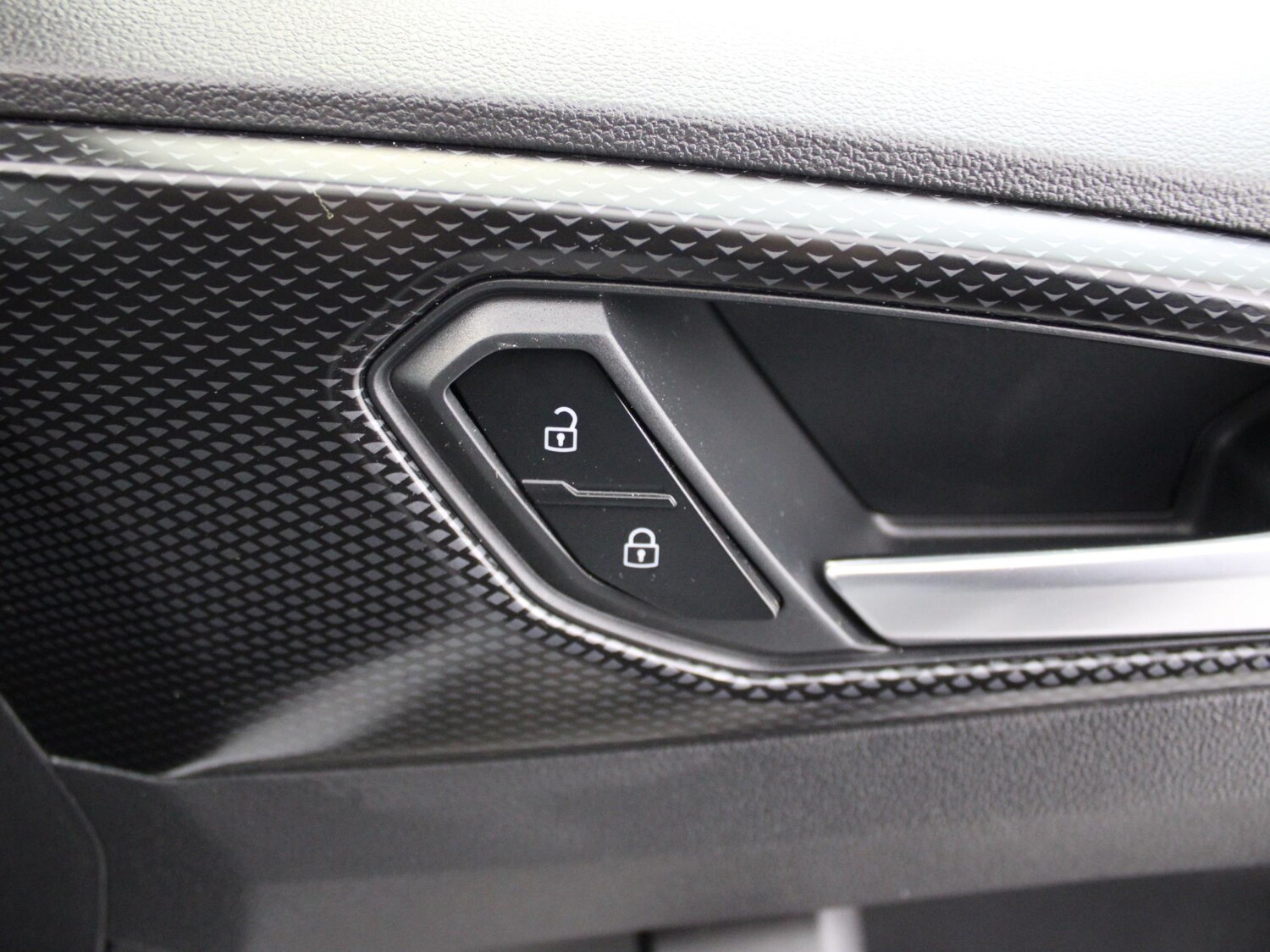 Used Volkswagen T-Cross 2022 for sale - 77158890: Photo 37