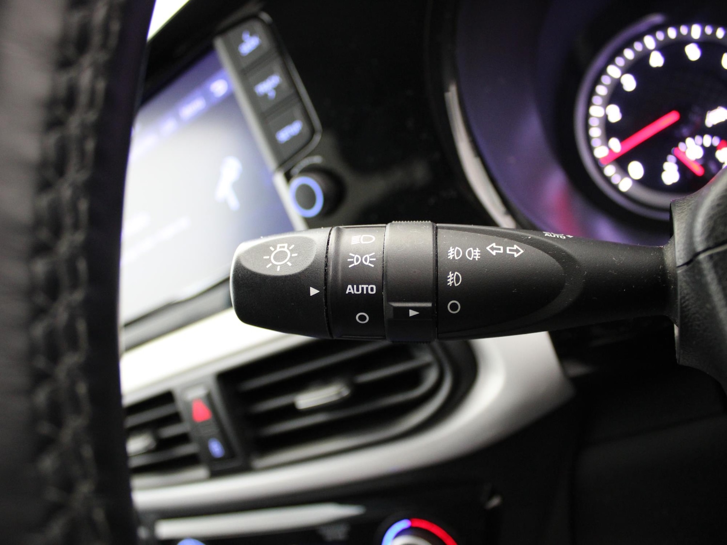 Used Hyundai i10 2022 for sale - 77158878: Photo 28