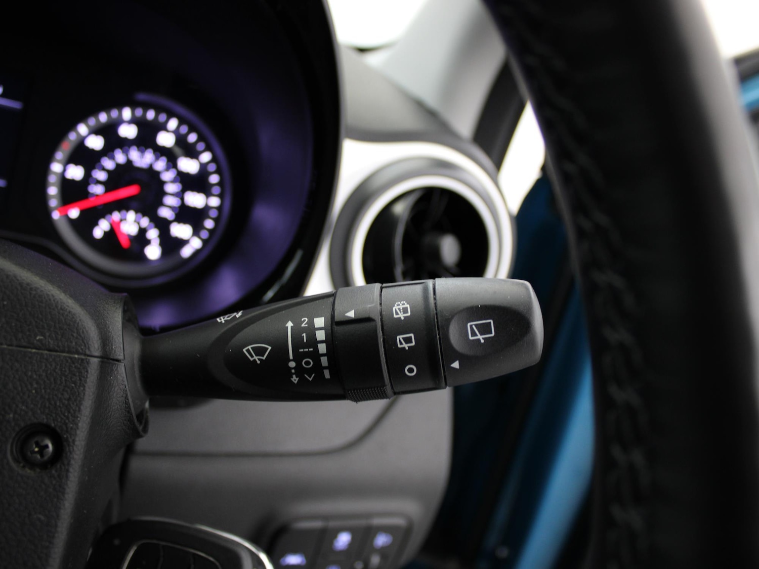 Used Hyundai i10 2022 for sale - 77158878: Photo 29