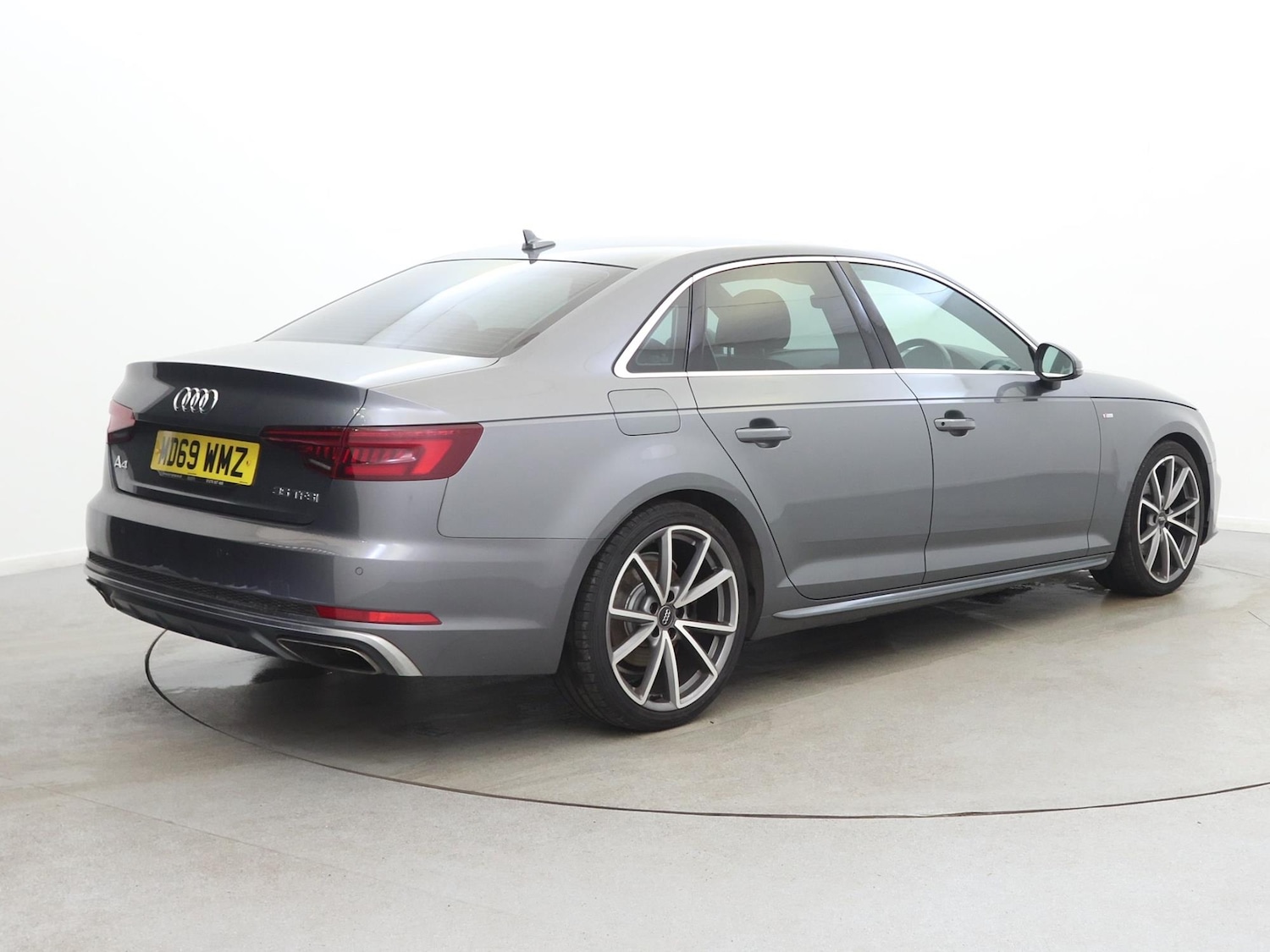 Used Audi A4 2020 for sale - 78177915: Photo 5