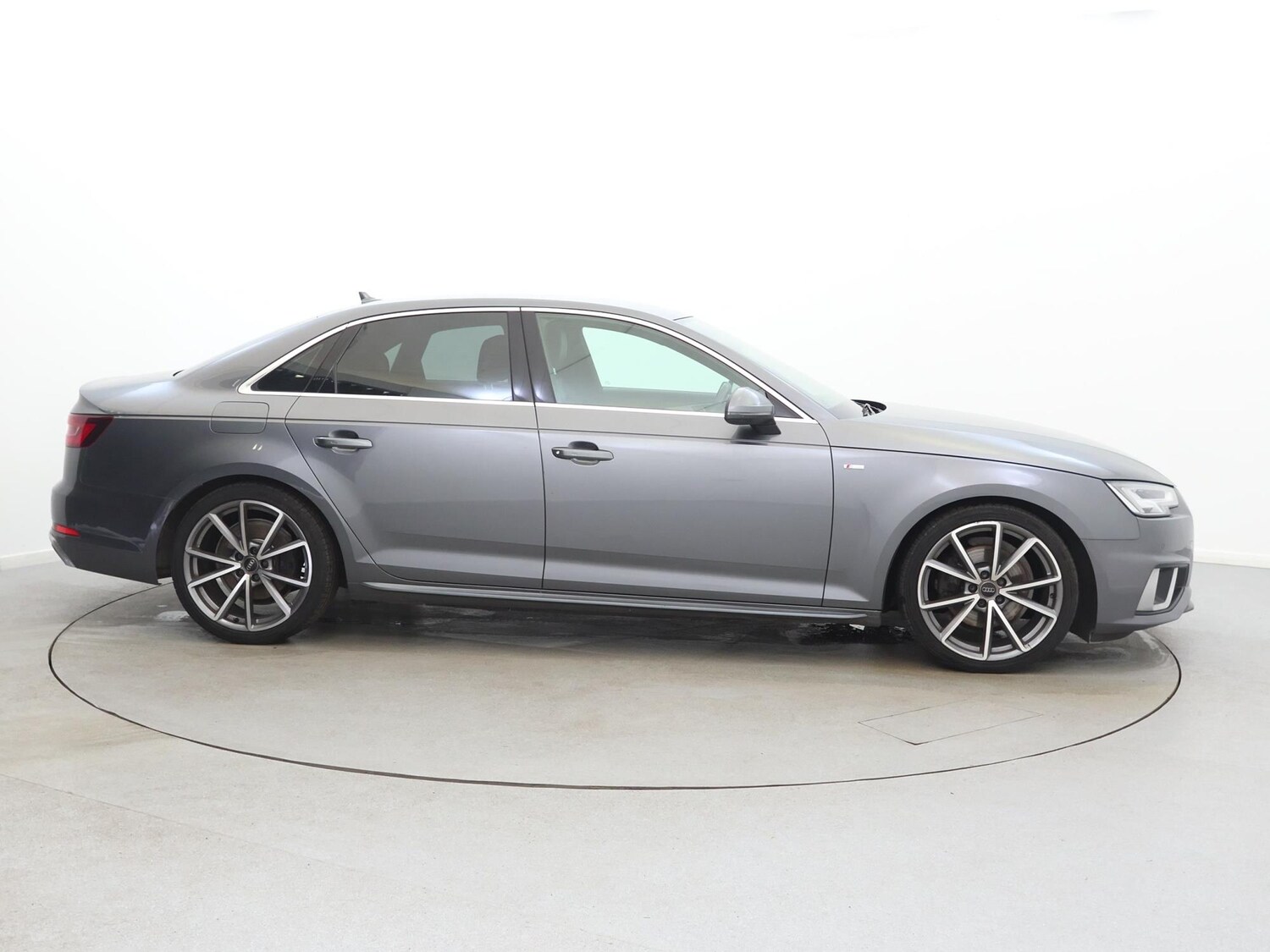 Used Audi A4 2020 for sale - 78177915: Photo 8