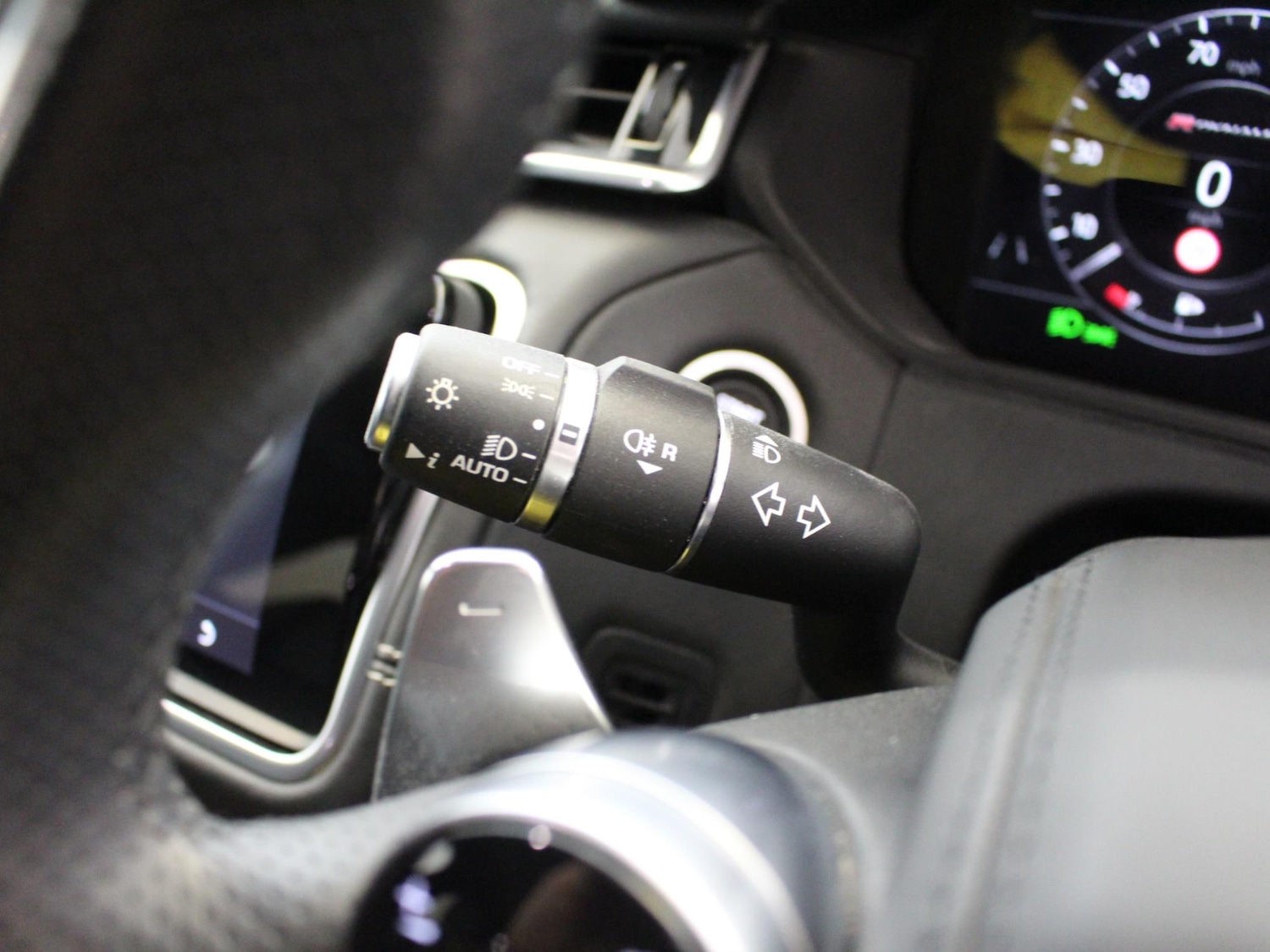 Used Land Rover Range Rover Velar 2019 for sale - 77099710: Photo 14