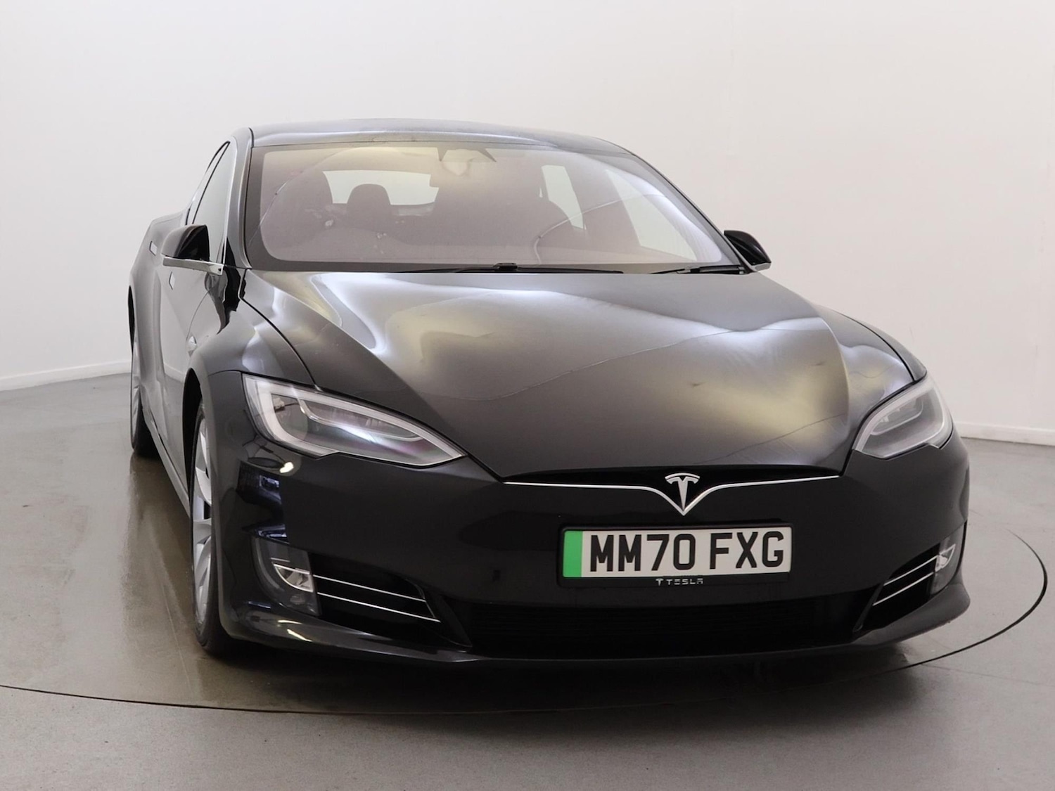 Used Tesla Model S 2020 for sale - 76968170: Photo 2