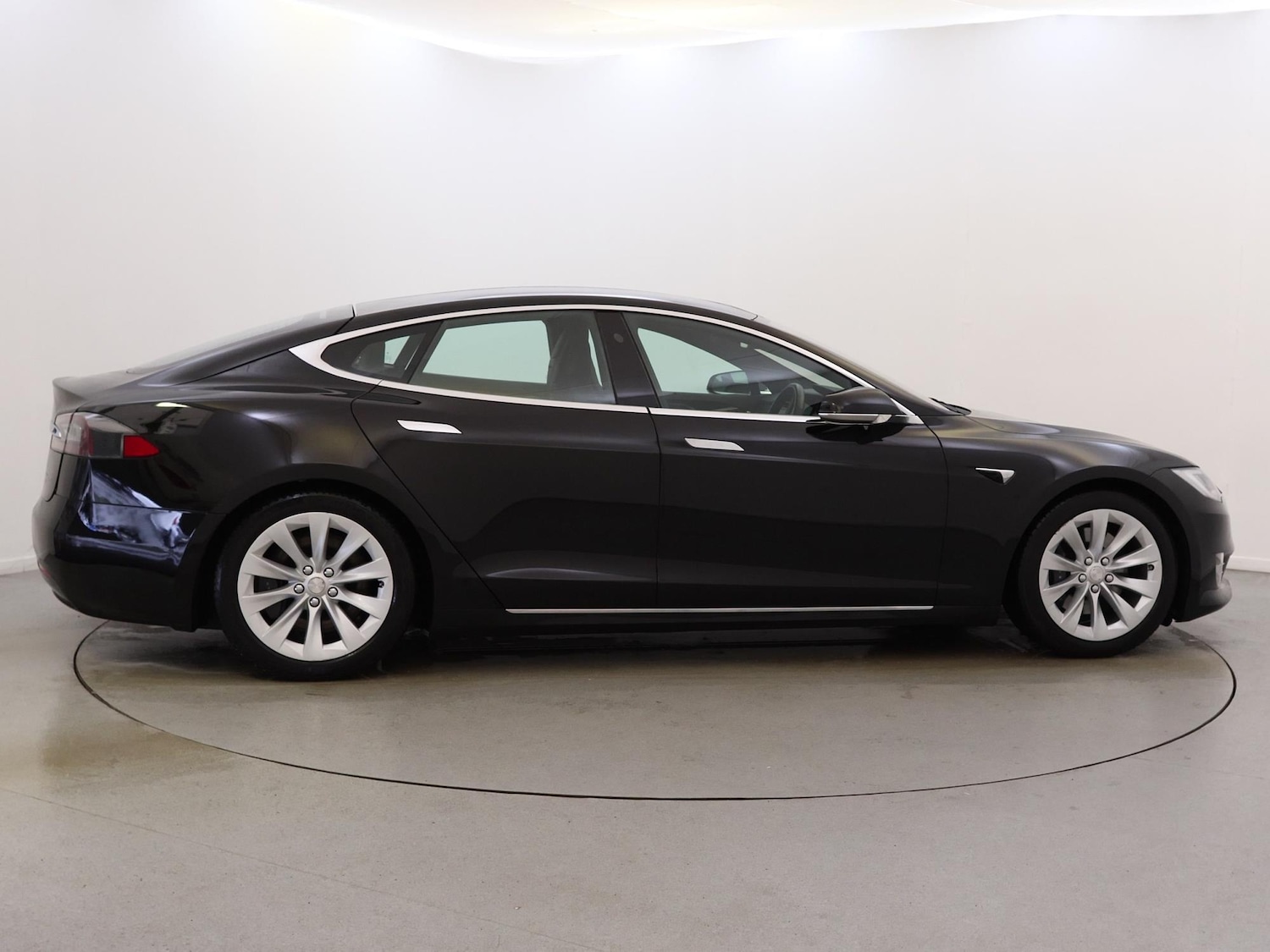 Used Tesla Model S 2020 for sale - 76968170: Photo 8