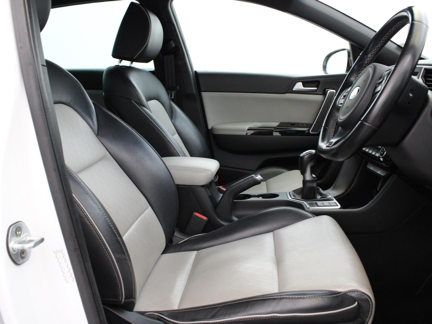 Used Kia Sportage 2017 for sale - 78177936: Photo 9