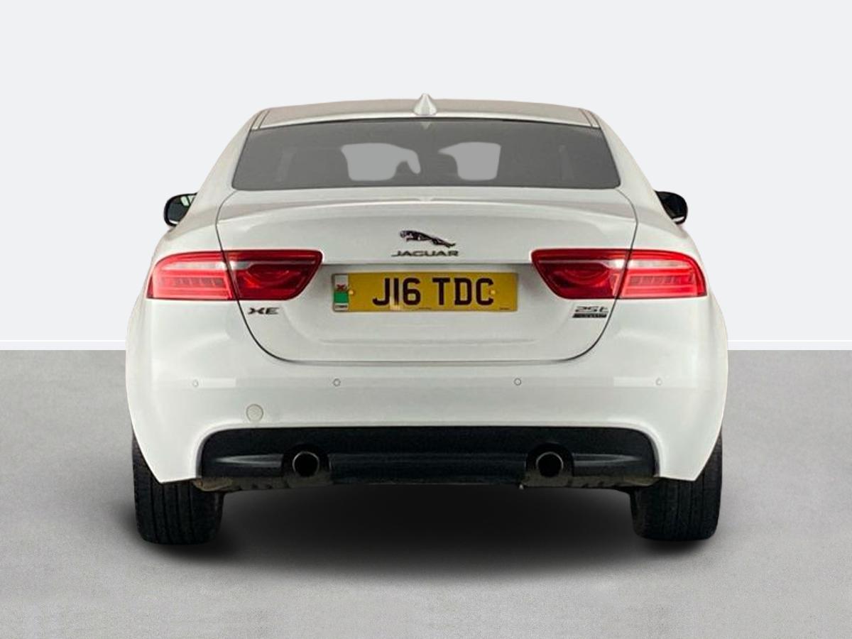 Used Jaguar XE 2017 for sale - 77979672: Photo 4