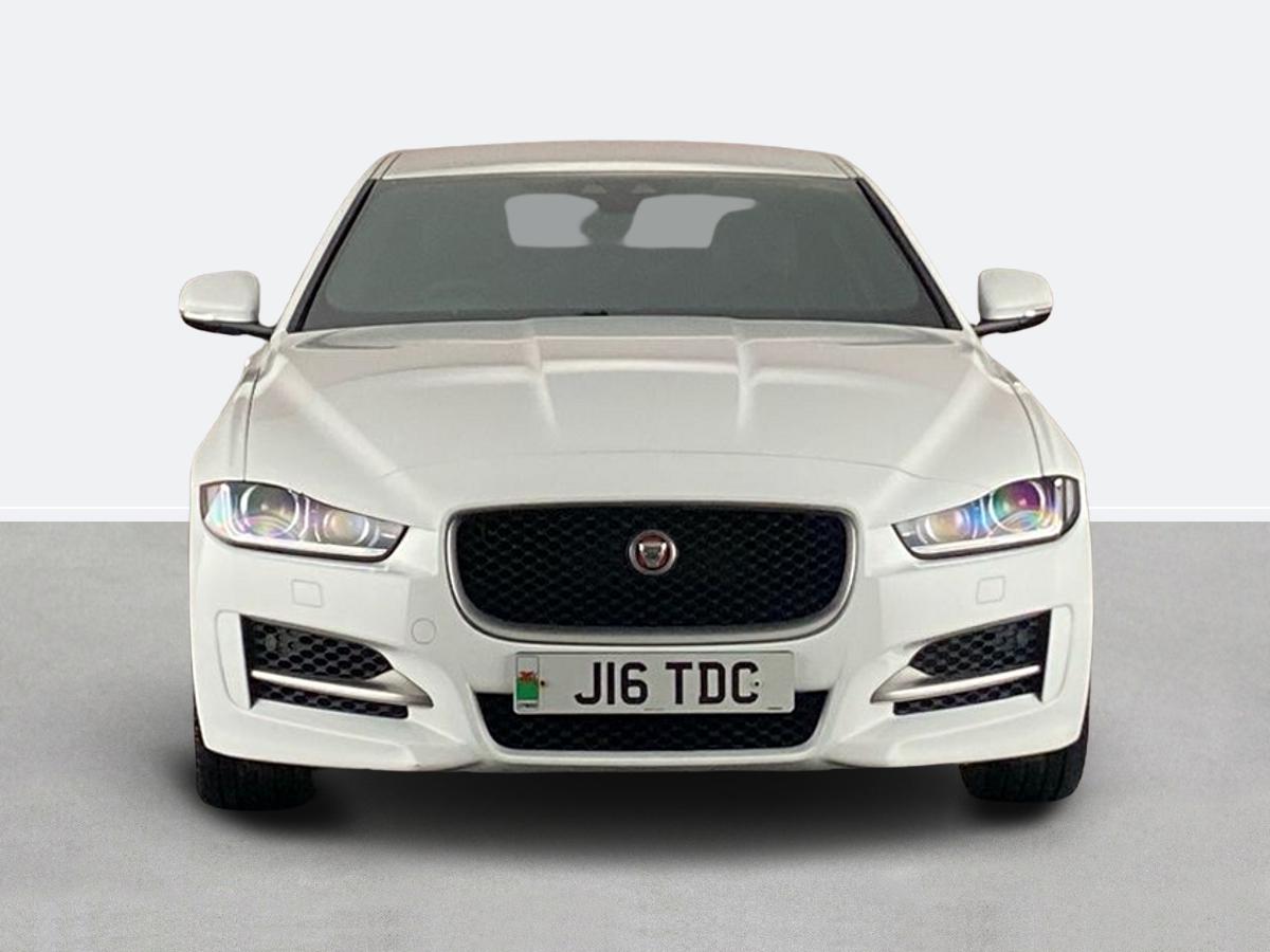 Used Jaguar XE 2017 for sale - 77979672: Photo 8