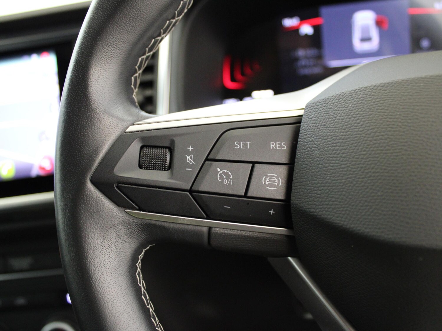 Used SEAT Ateca 2023 for sale - 75850148: Photo 32