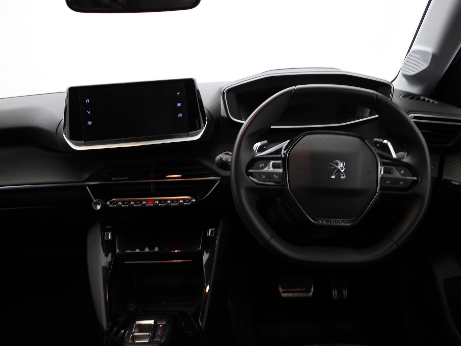 Used Peugeot 208 2023 for sale - 77398041: Photo 12