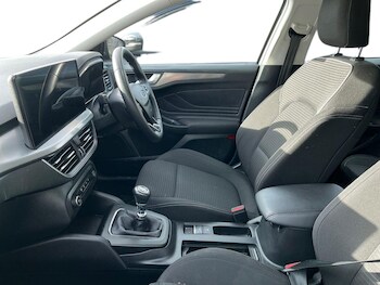 Used Ford Focus 2023 for sale - 76311181: Photo